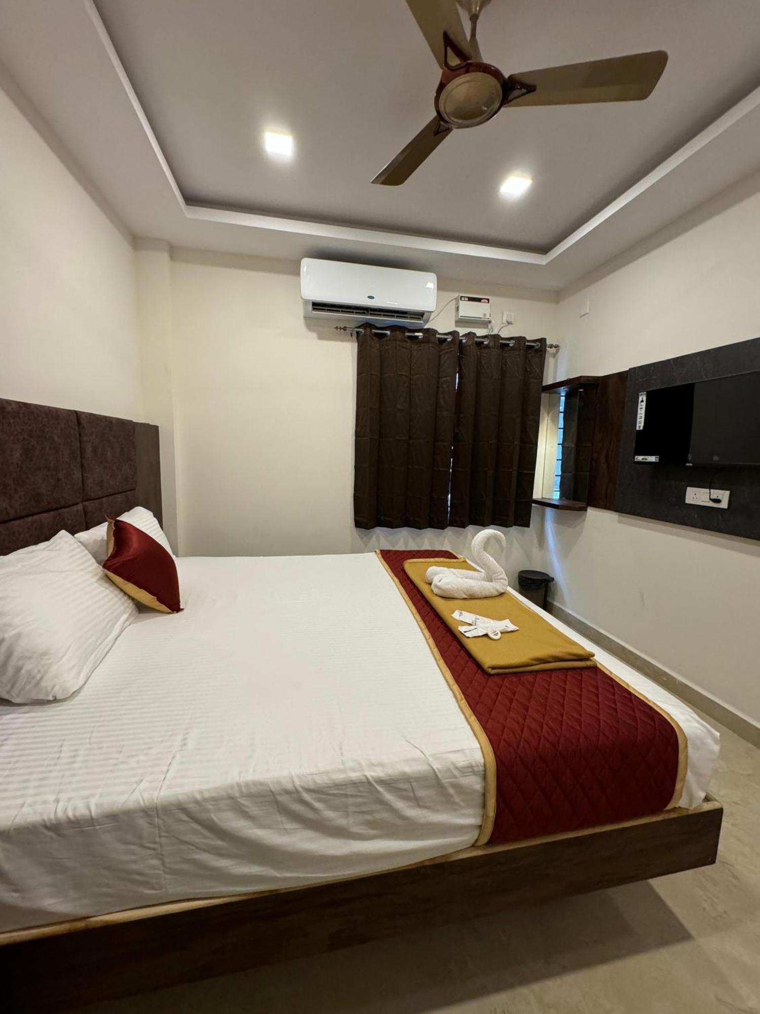Arudra Residency Hotel Tiruvannāmalai Exterior foto